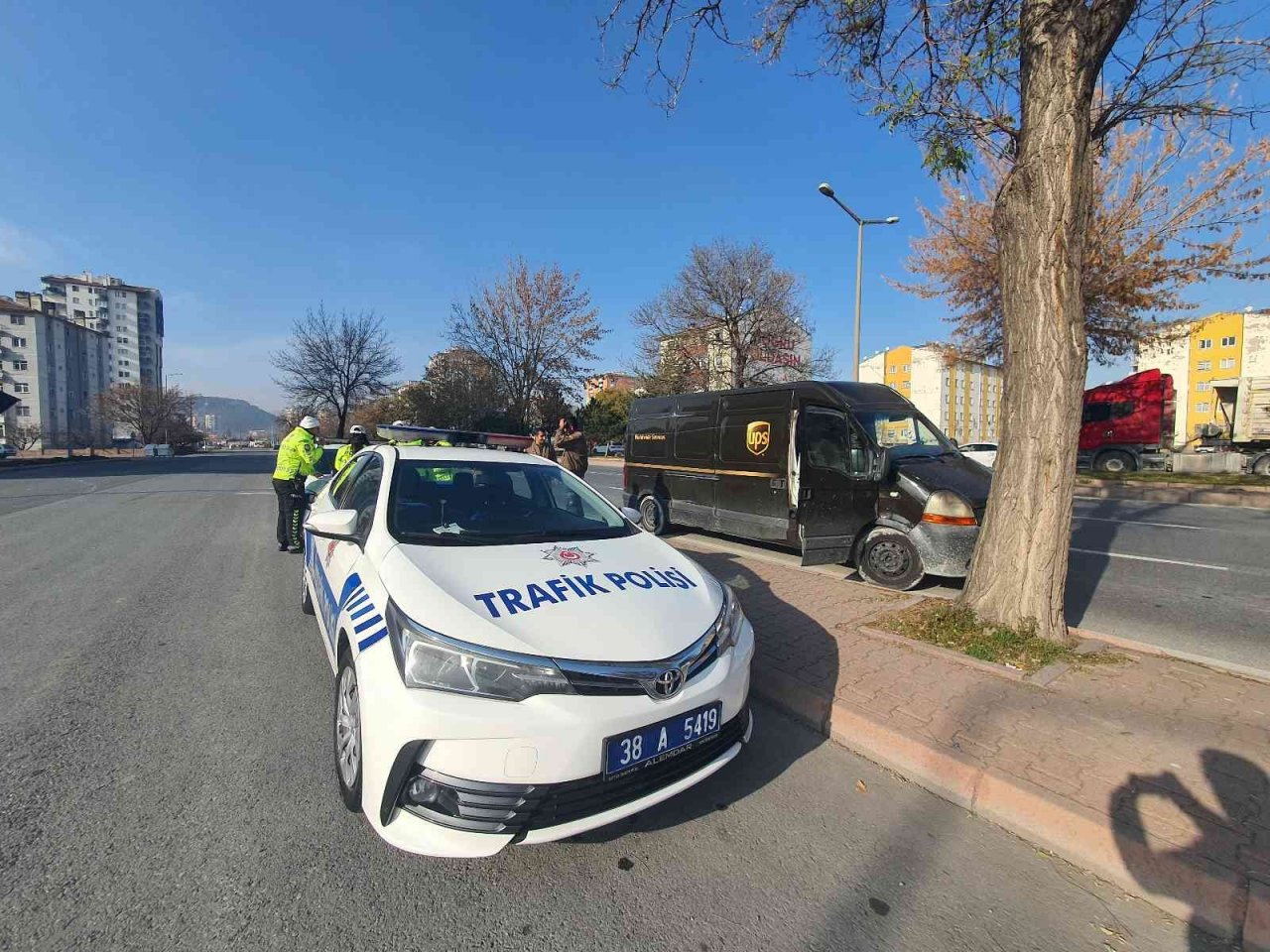 Kayseri’de kış lastiği denetimleri sürüyor, cezası bin 152 TL