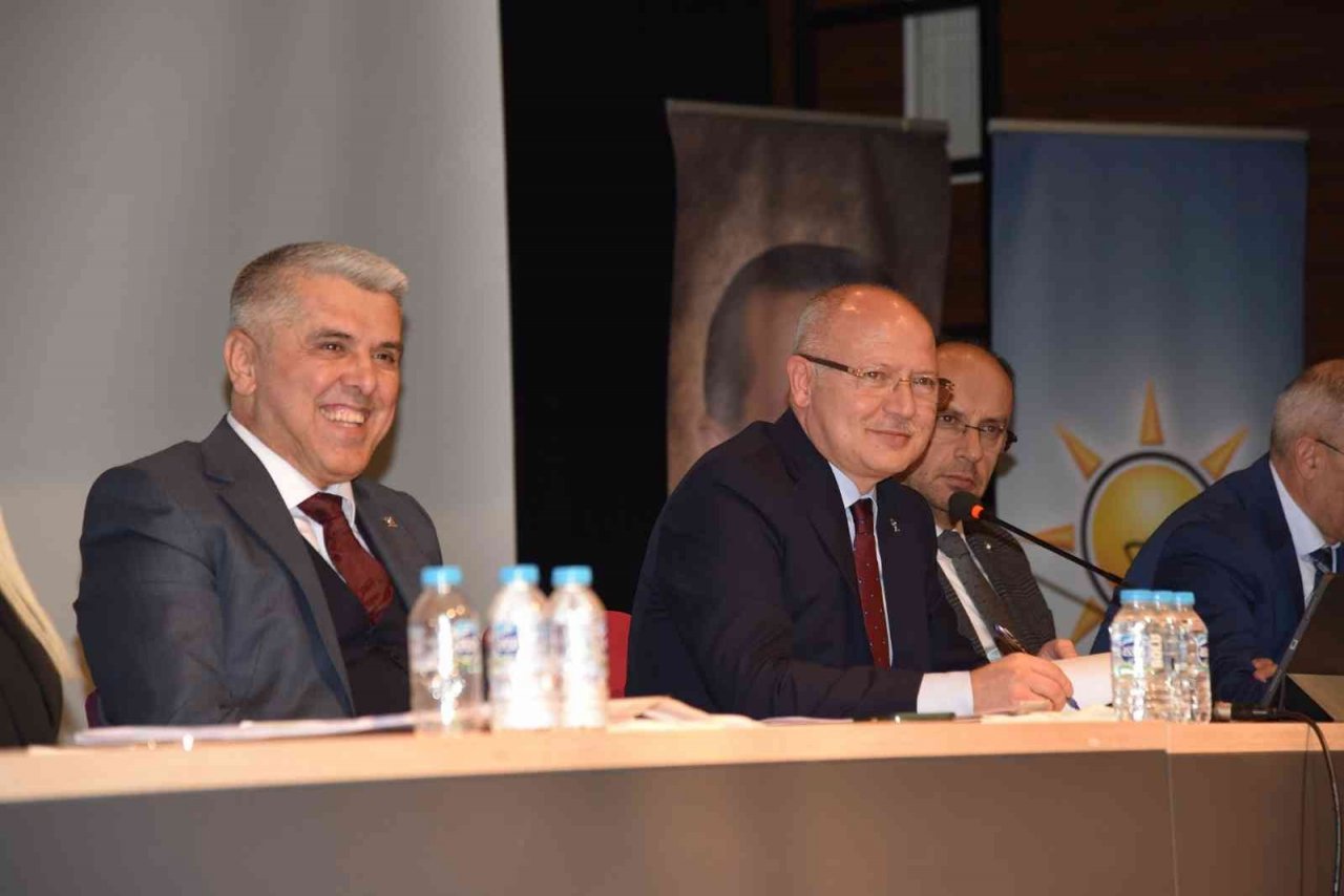 Davut Gürkan: “Türkiye’nin güçlü geleceğini ilmek ilmek işliyoruz”