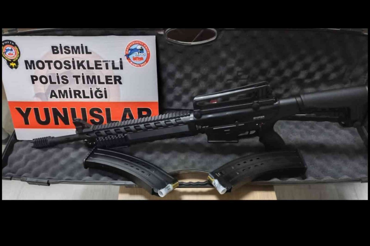 Bismil’de huzur uygulaması: Silah ve bandrolsüz tütün ele geçirildi