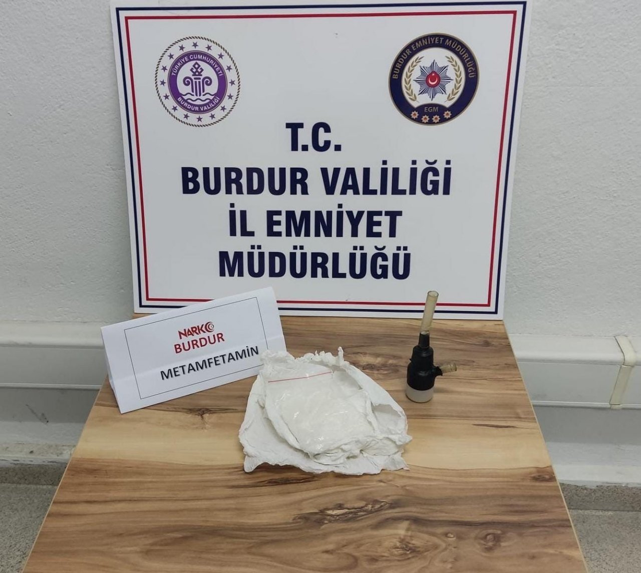Burdur’daki uyuşturucu operasyonlarında 33 kişiye işlem yapıldı, 1 kişi tutuklandı