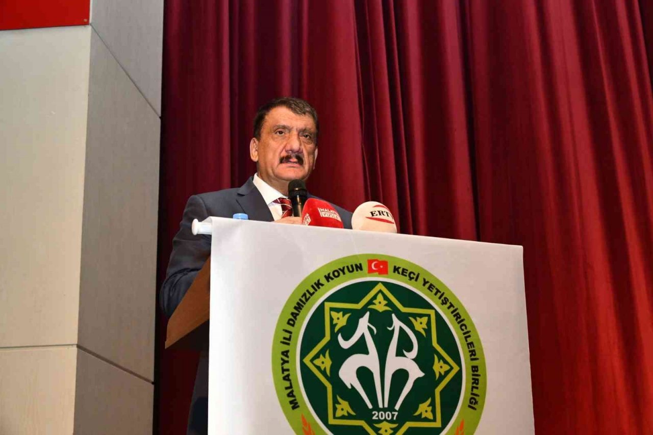 Yetiştiricilere destekler anlatıldı