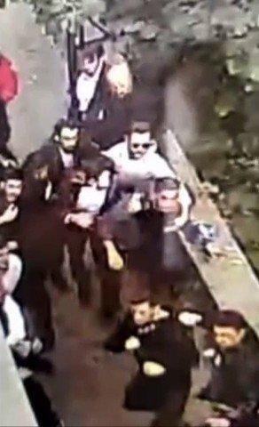 İYİ Parti İstanbul İl Başkanlığında yumruklar konuştu