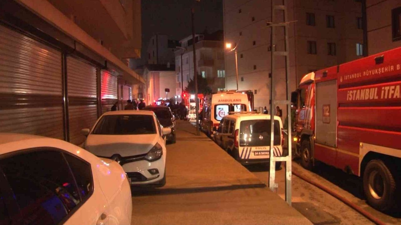 Tuzla’da korkutan iş yeri yangını