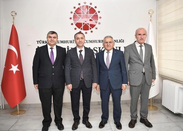 Büyükkılıç’tan Cumhurbaşkanlığı İletişim Başkanlığı Kayseri Bölge Müdürlüğü’ne ziyaret
