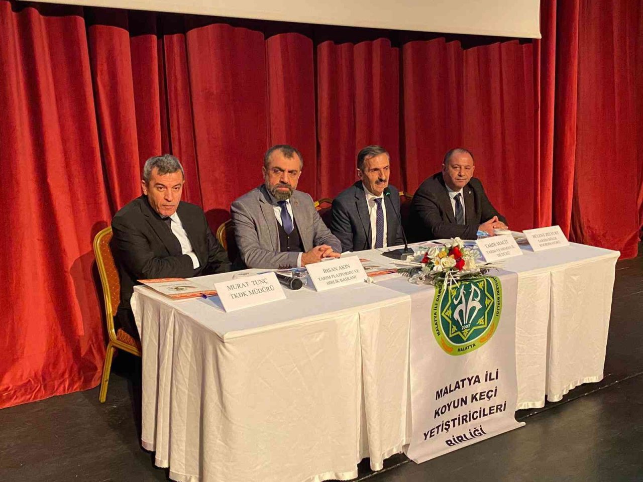 Yetiştiricilere destekler anlatıldı