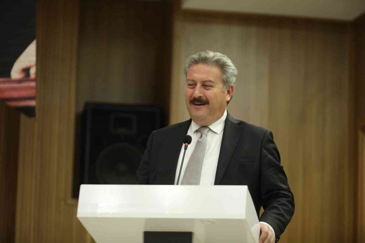 Başkan Palancıoğlu öğrencilerle tecrübelerini paylaştı