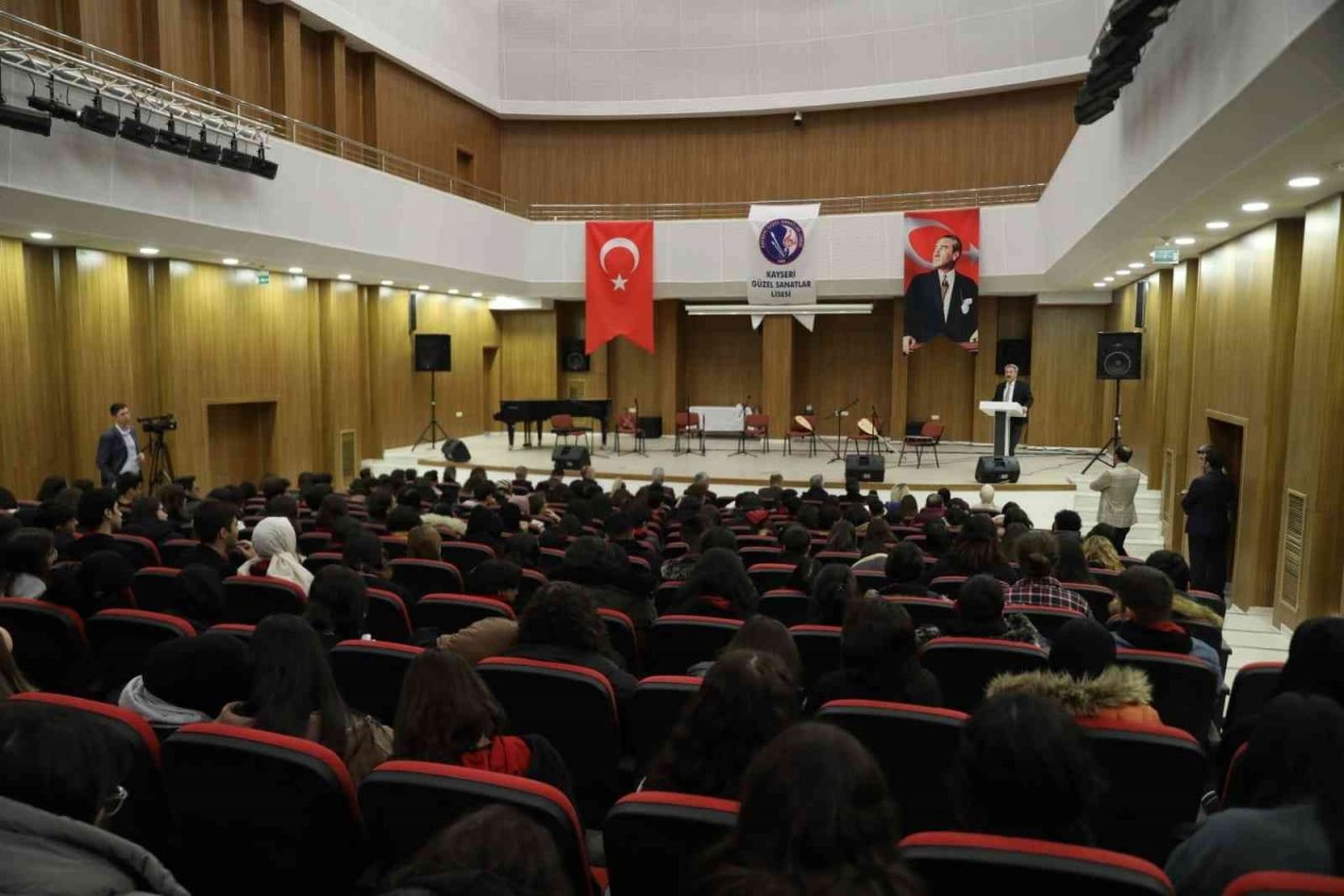 Başkan Palancıoğlu öğrencilerle tecrübelerini paylaştı