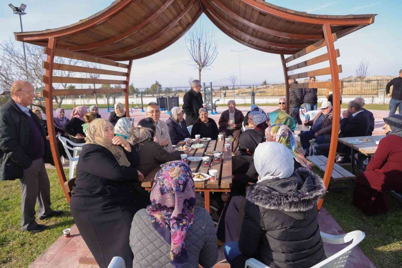 Belediye Başkanı Savran vatandaşlarla dev parkta bir araya geldi, yeni müjde verdi