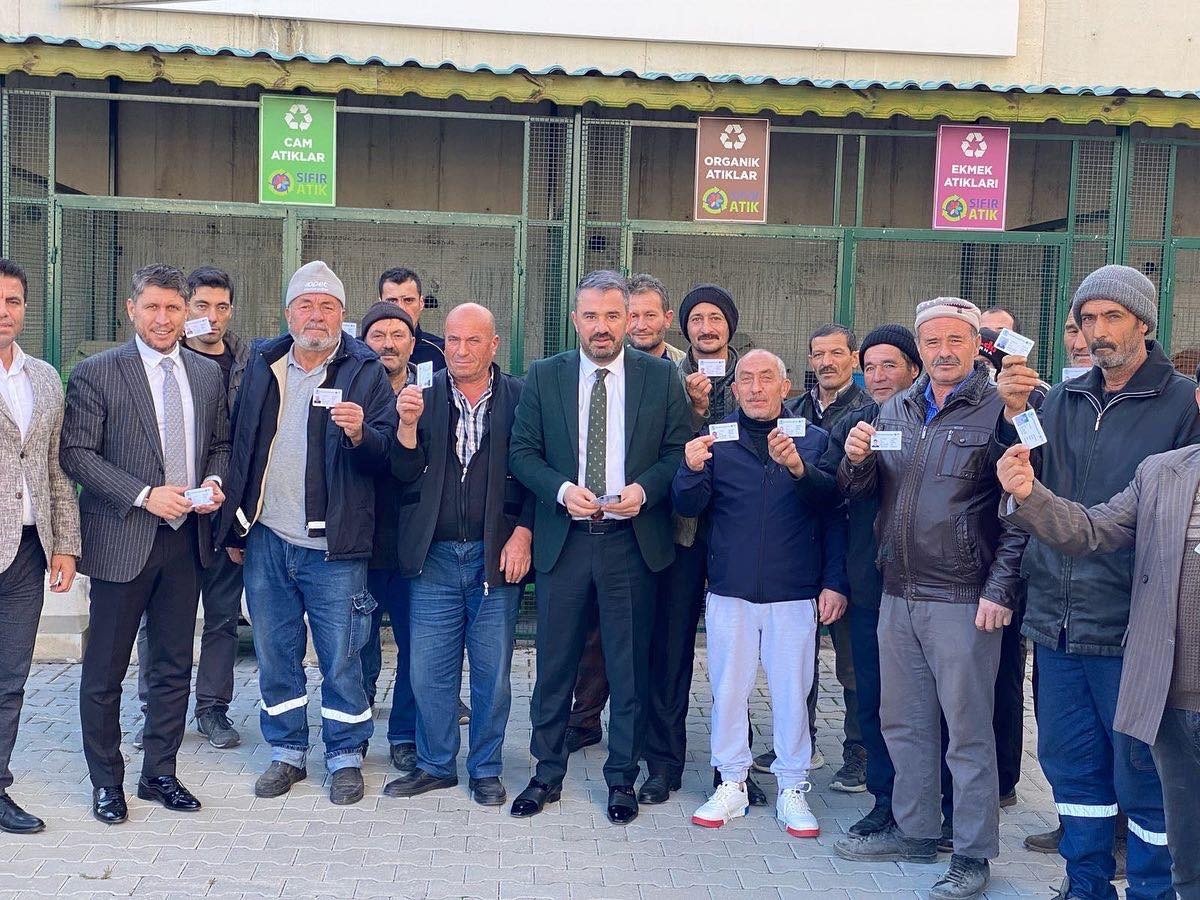 Pursaklar’da atık toplayıcıları kayıt altına alınıyor