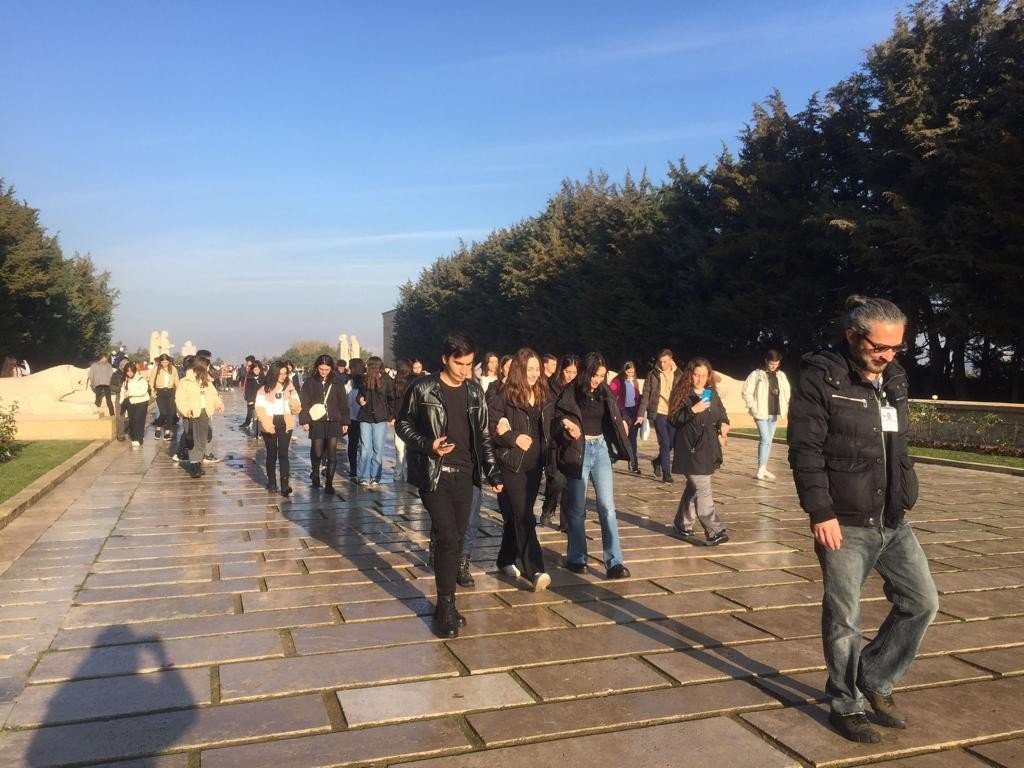 Salihlili gençler Ankara’da Anıtkabir ve tarihi yerleri gezdi