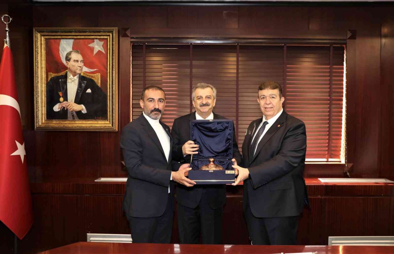 Büyükdede: "Gaziantepli sanayici büyük düşünüyor"