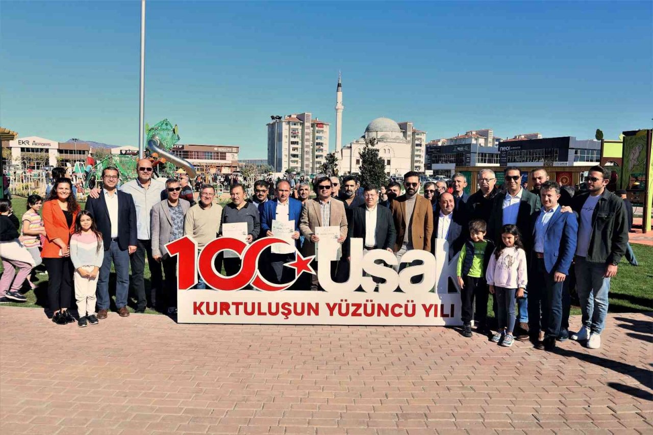 Uşak Belediyesi kenti yeşile bürüdü