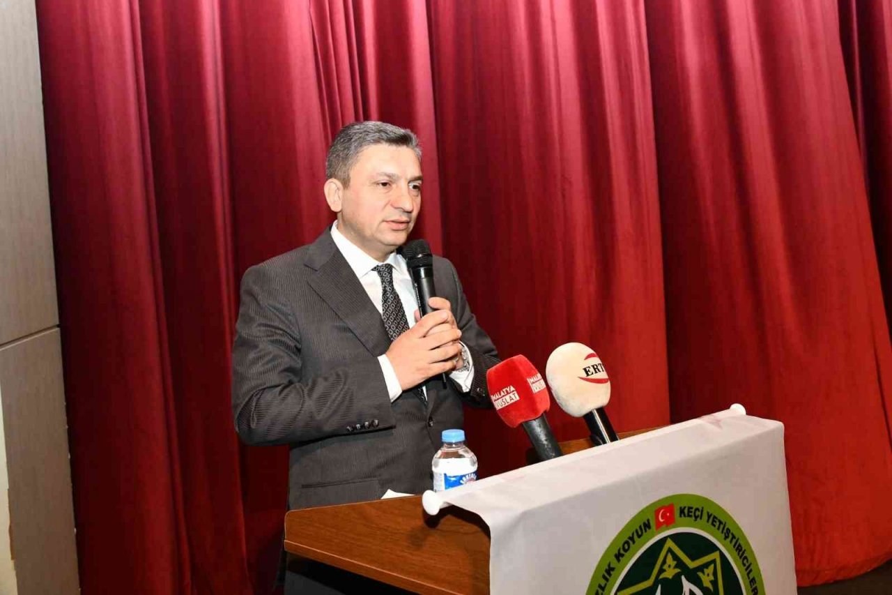 Yetiştiricilere destekler anlatıldı