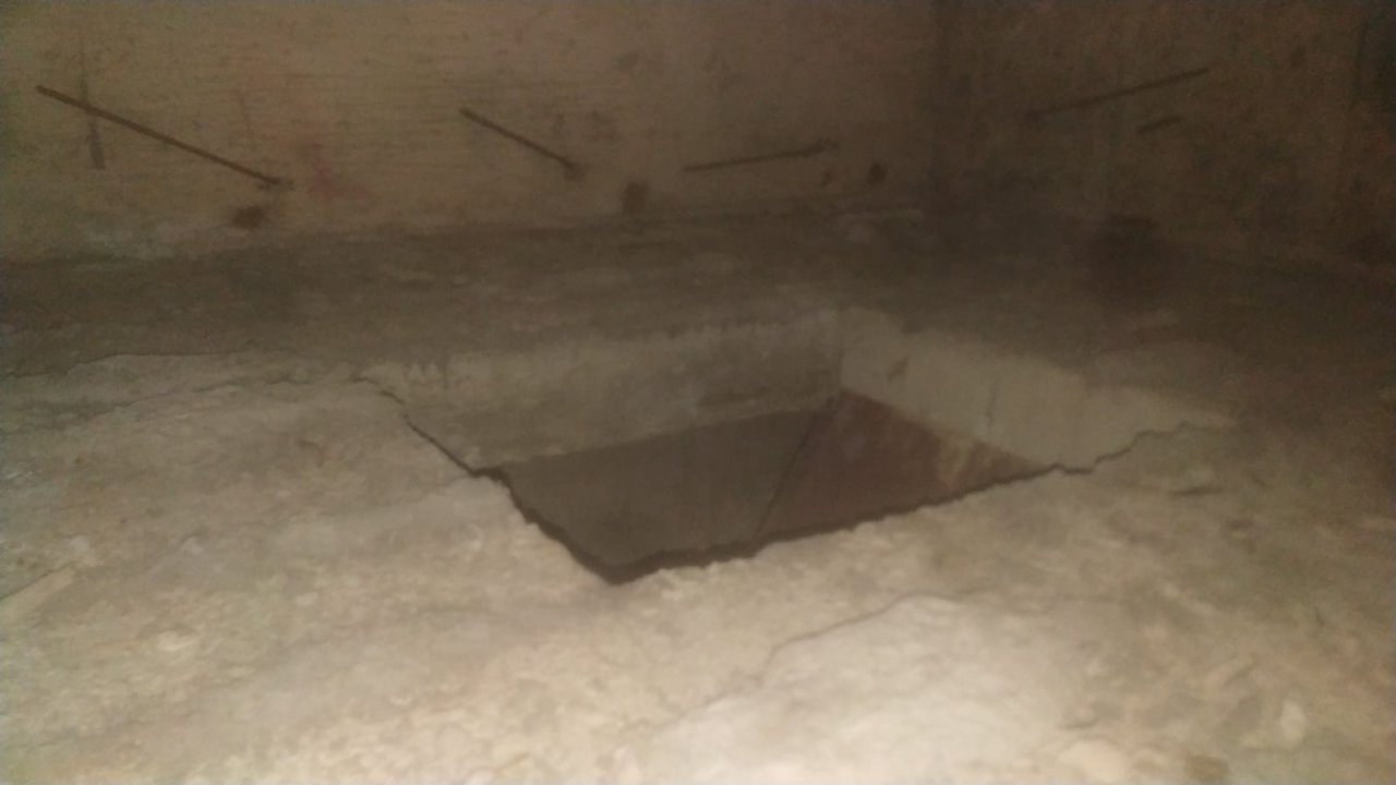 Ankara’da su kuyusuna düşen köpek kurtarıldı