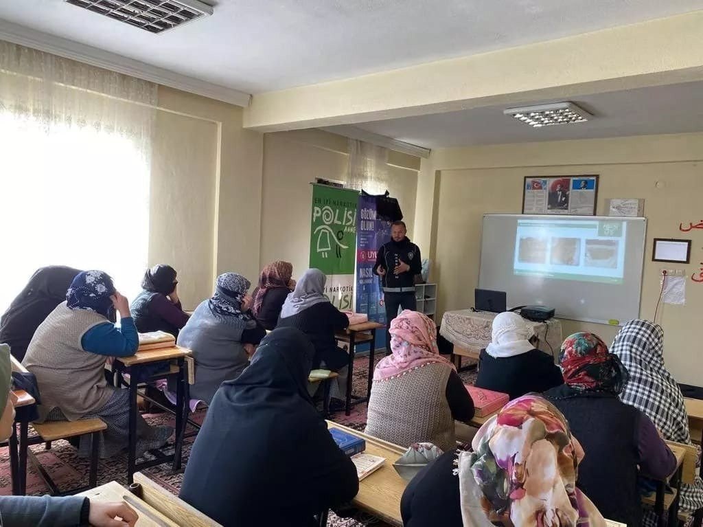 Bayburt’ta bağımlılıkla mücadele çalışmaları devam ediyor