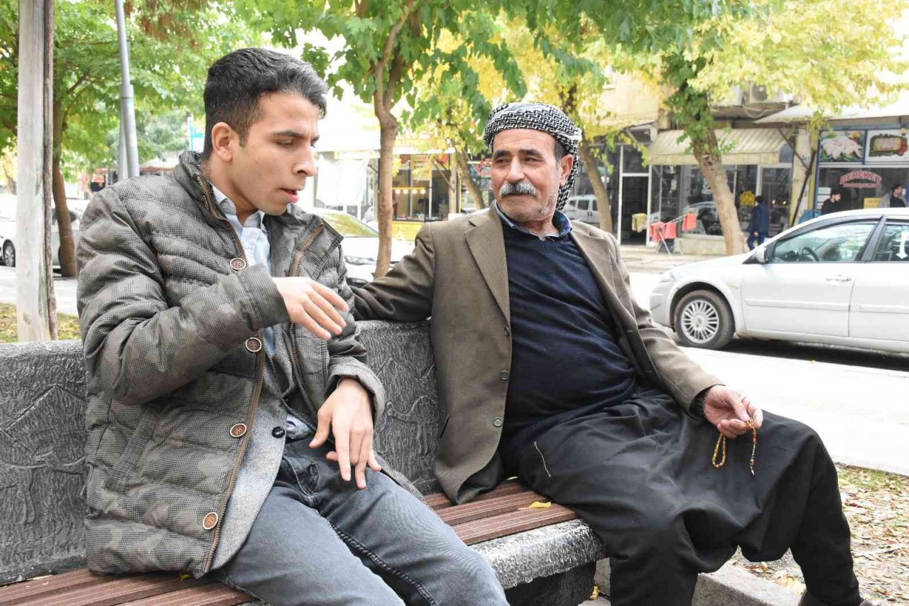 Türkiye’nin konuştuğu engelli genç: "Cumhurbaşkanı Erdoğan’ın elini öpme hayalim gerçek oldu, özel görüşme için ise haber bekliyorum"