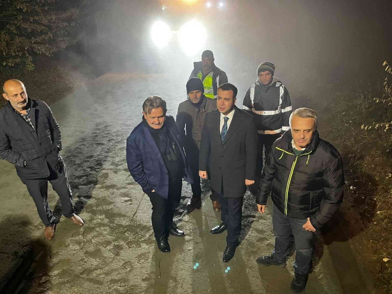 3 kilometrelik yol beton oluyor