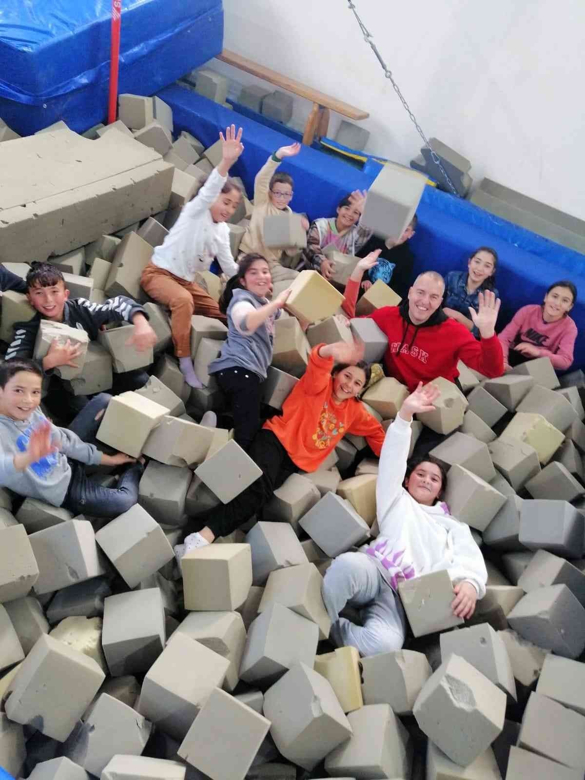 ERÜ Spor Bilimleri, Sivaslı öğrencileri misafir etti