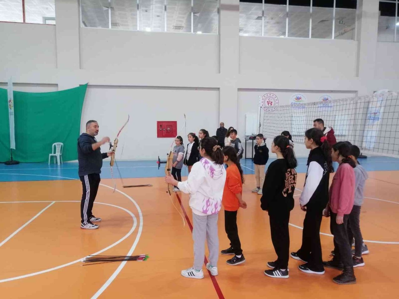 ERÜ Spor Bilimleri, Sivaslı öğrencileri misafir etti