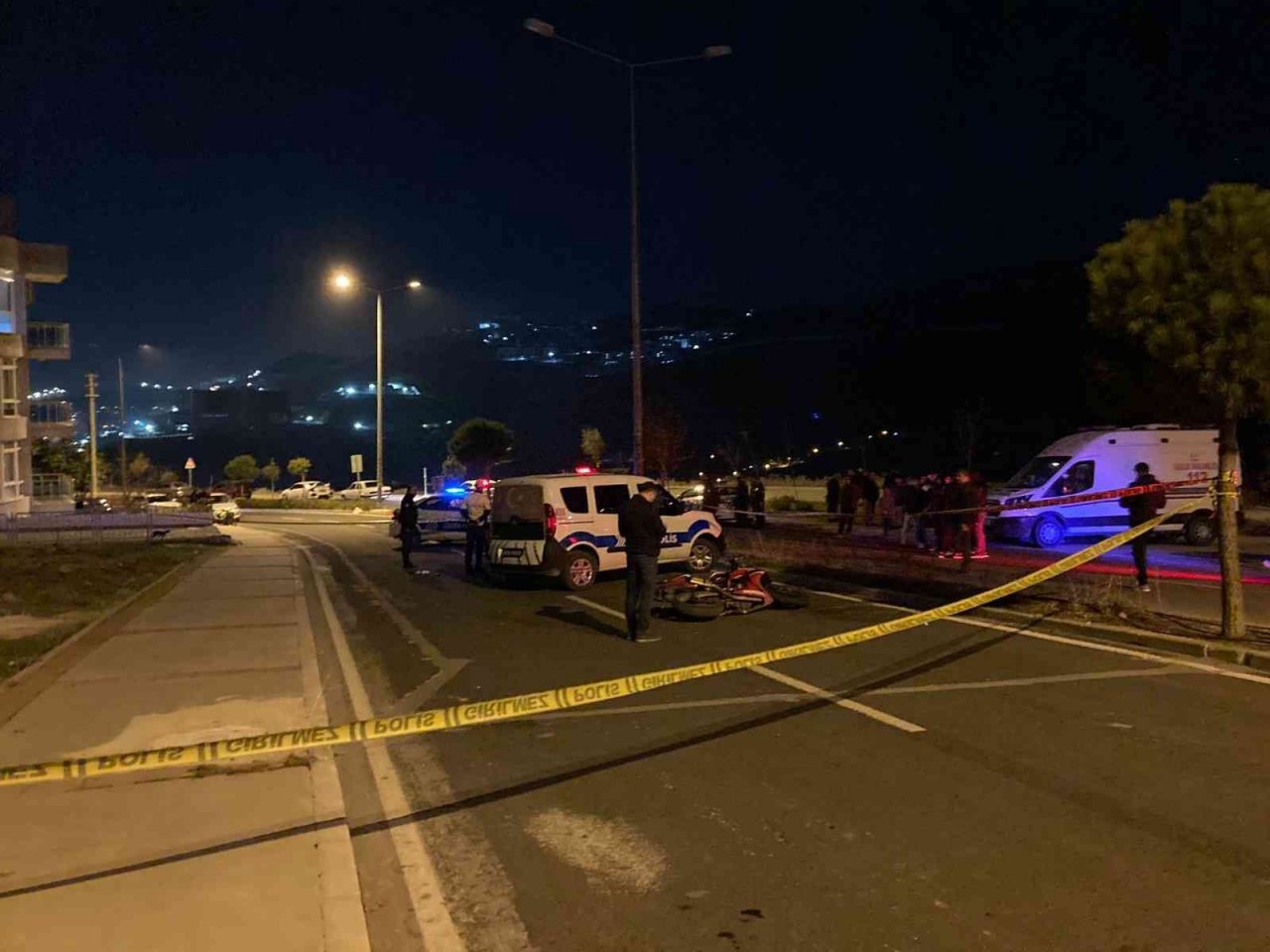 İzmir’de motosiklet kazası: 1 ölü, 1 yaralı