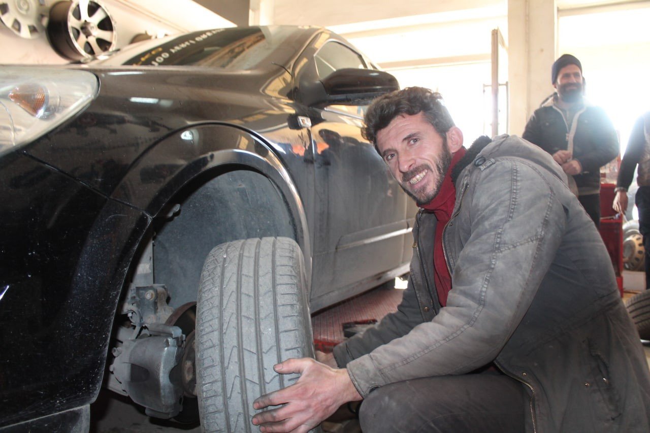 Lastikçilerde kış mesaisi