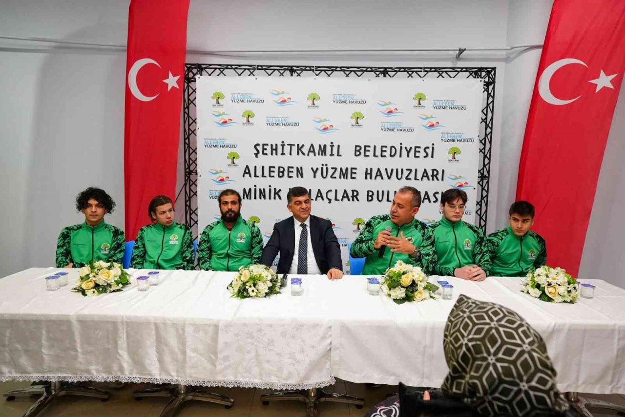 Fadıloğlu, geleceğin şampiyonlarıyla buluştu