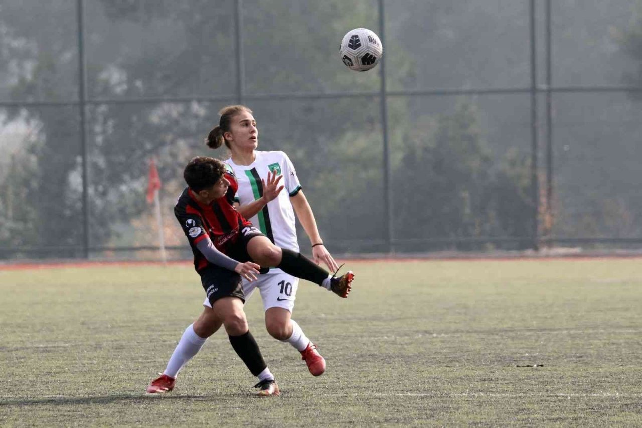 Horozkentspor’da hedef Süper Lig