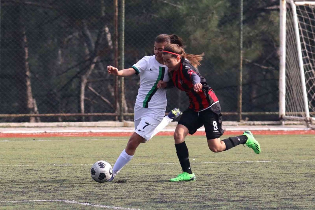 Horozkentspor’da hedef Süper Lig