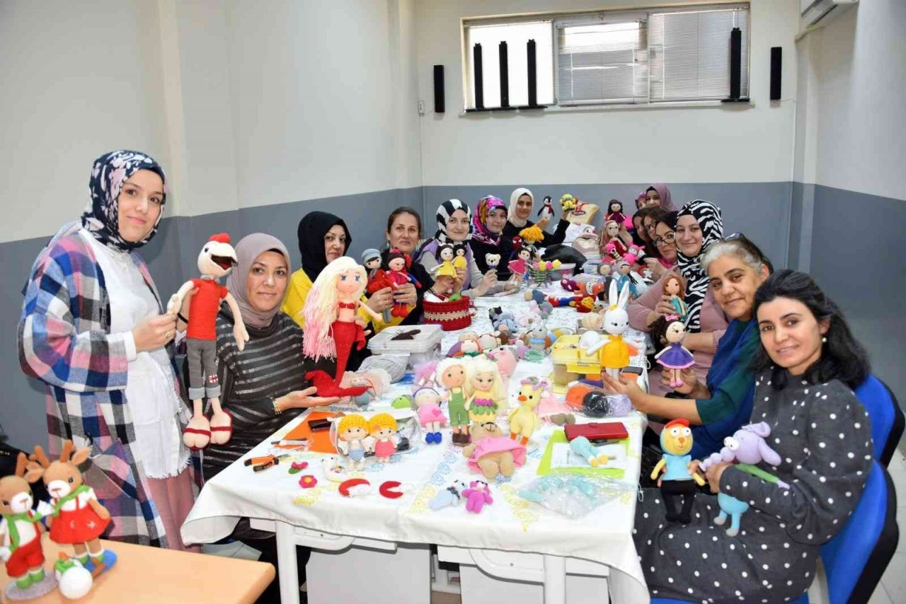 Kursiyerler ürettikleri ürünleri ihraç ediyor