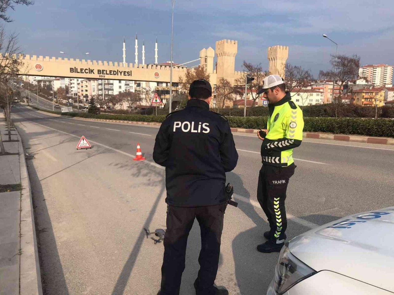 Bilecik’te drone destekli trafik denetimi
