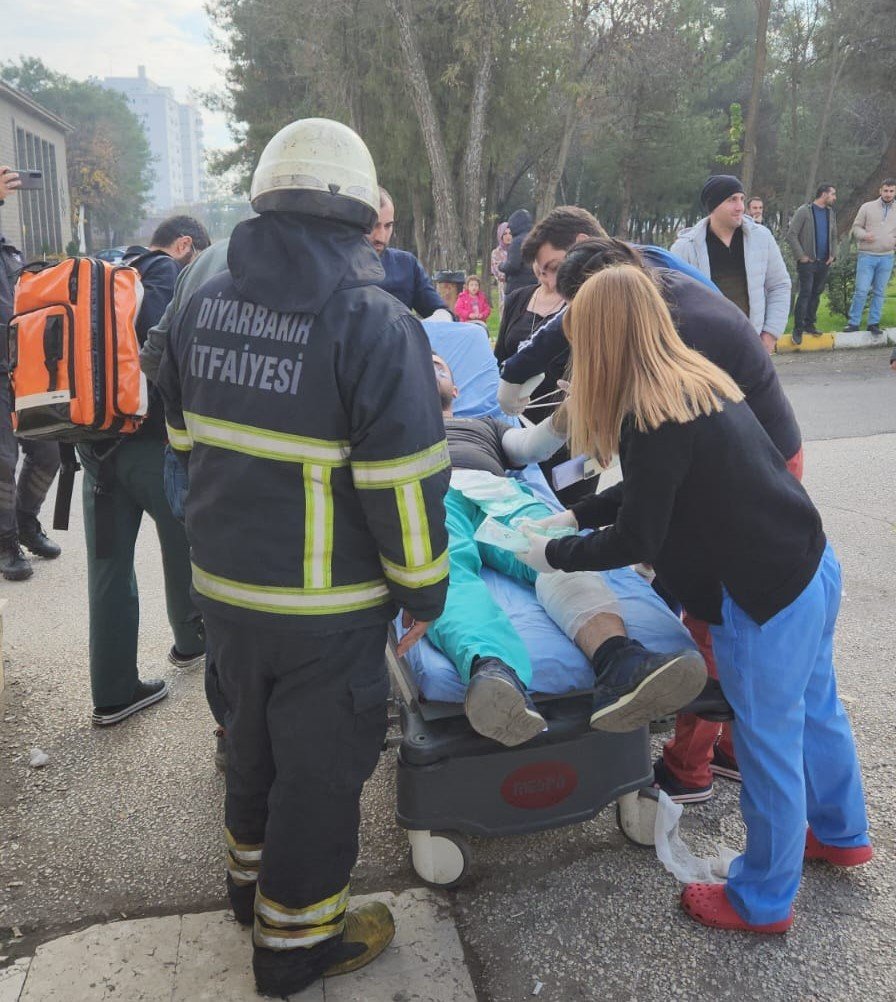 Diyarbakır itfaiyesinden yangın tatbikatı