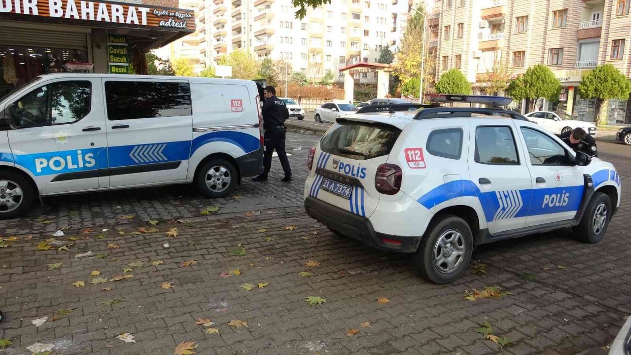 Diyarbakır’da kuyumculara silahlı saldırı