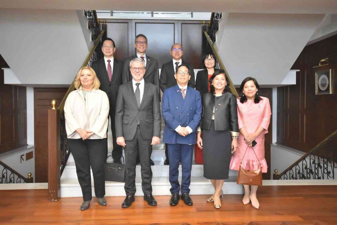 İZTO’da 1 günde 9 farklı ülkeden 10 temsilci