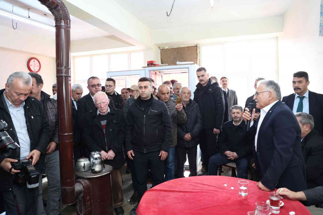 Halı saha sözü alan mahalle sakinlerinden teşekkür