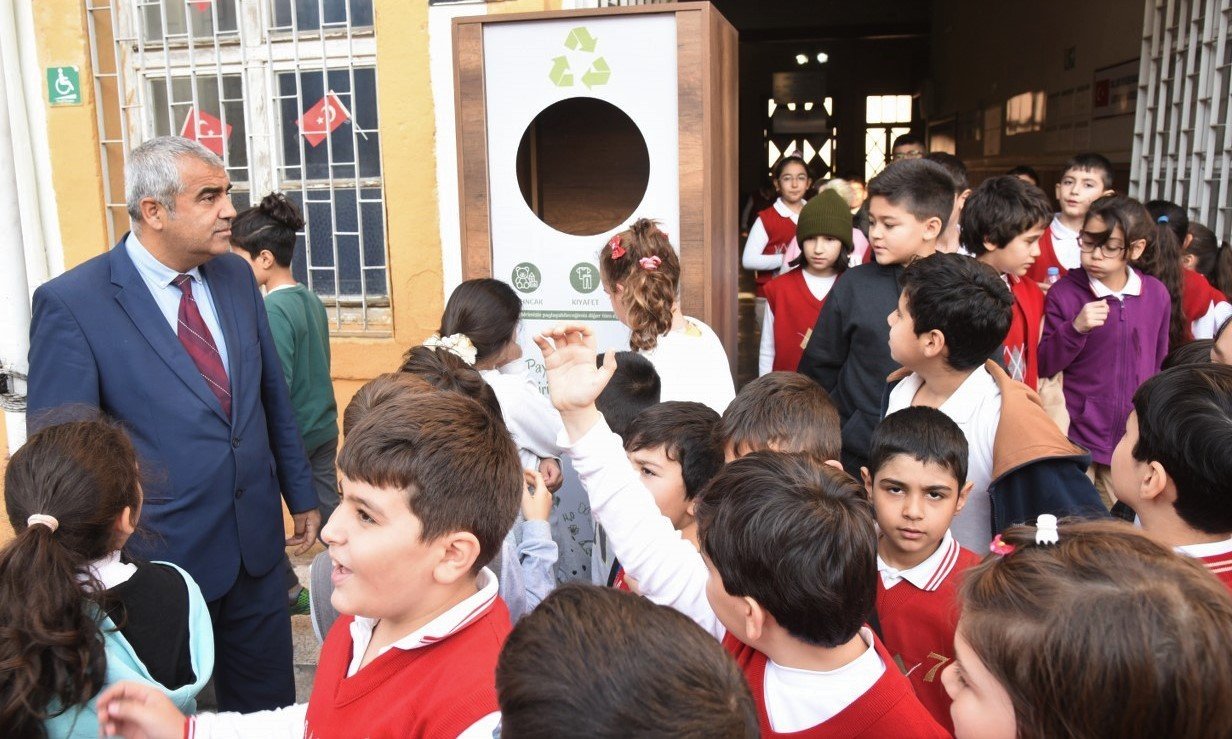 Kullanılmayan kıyafet ve oyuncaklar ihtiyaç sahiplerine ulaştırılacak