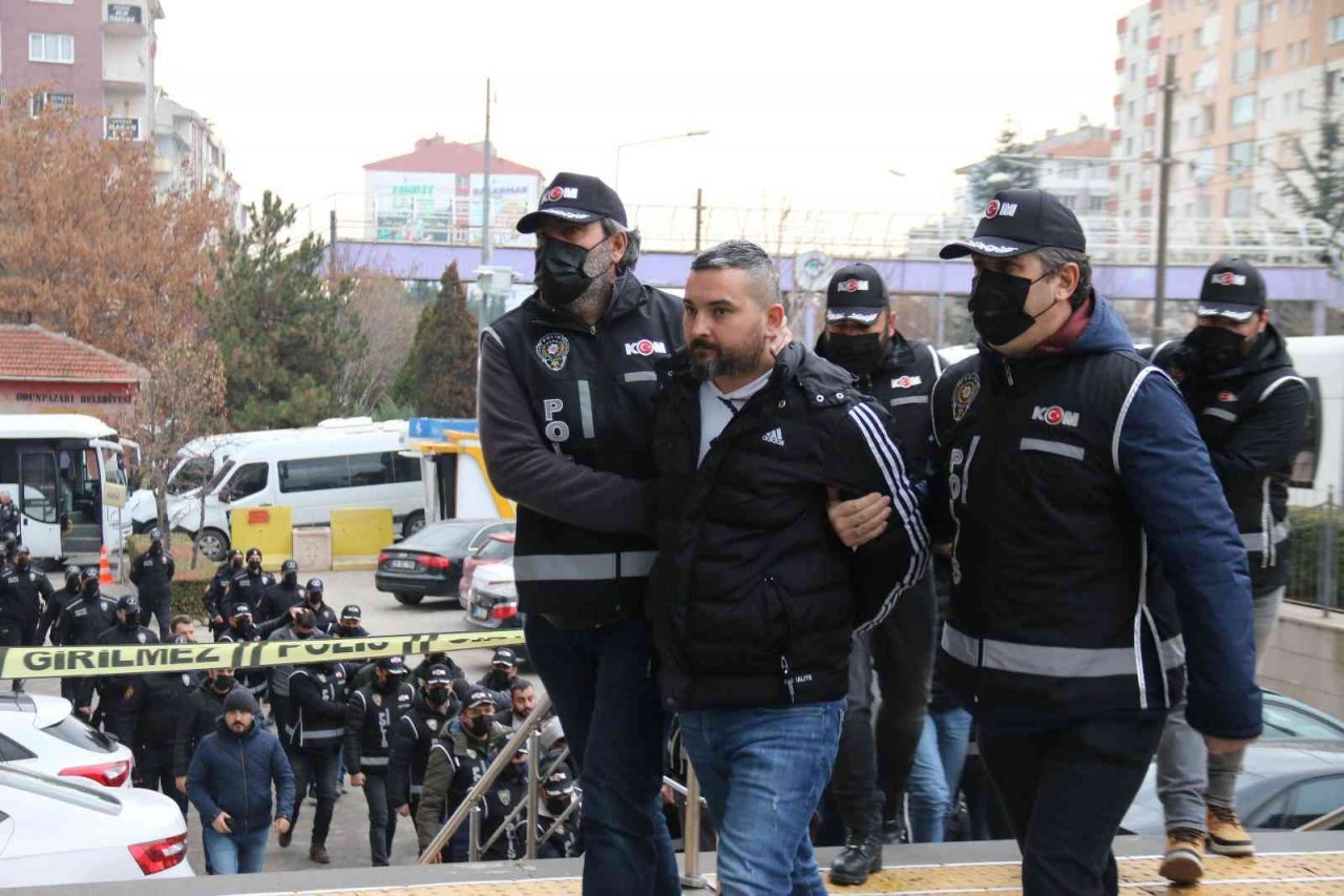 Silindir Operasyonu’nda yakalanan 30 şüpheliden 18’i adliyeye sevk edildi