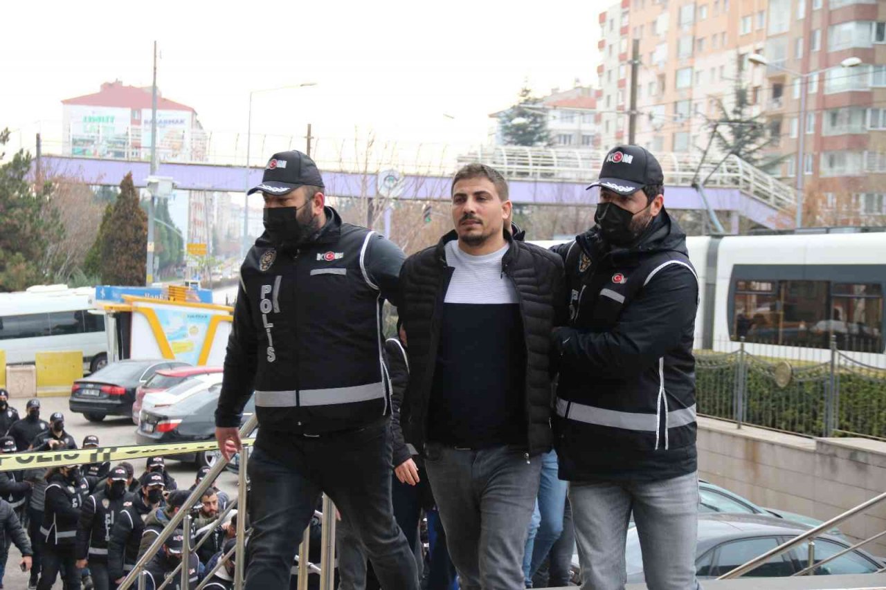 Silindir Operasyonu’nda yakalanan 30 şüpheliden 18’i adliyeye sevk edildi