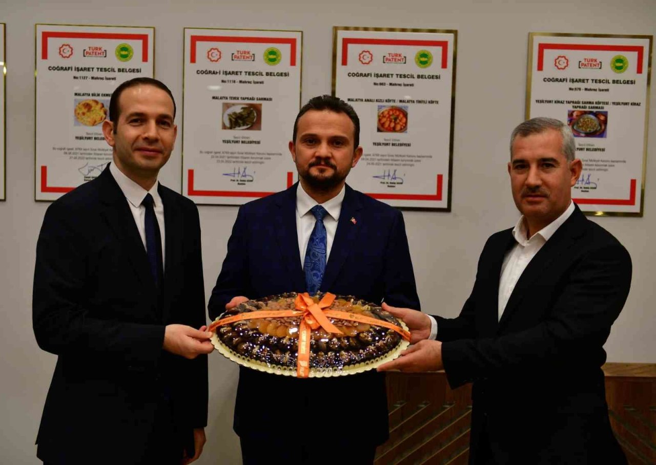 Başkan Çınar gençlik buluşmasına katıldı