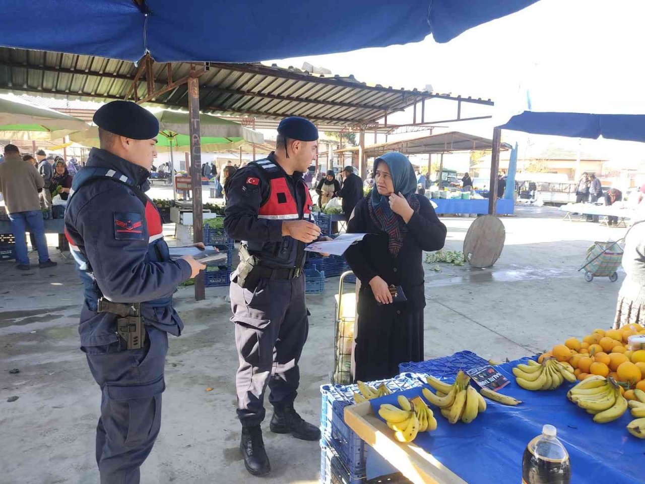 Jandarmadan köylerde KADES bilgilendirmesi