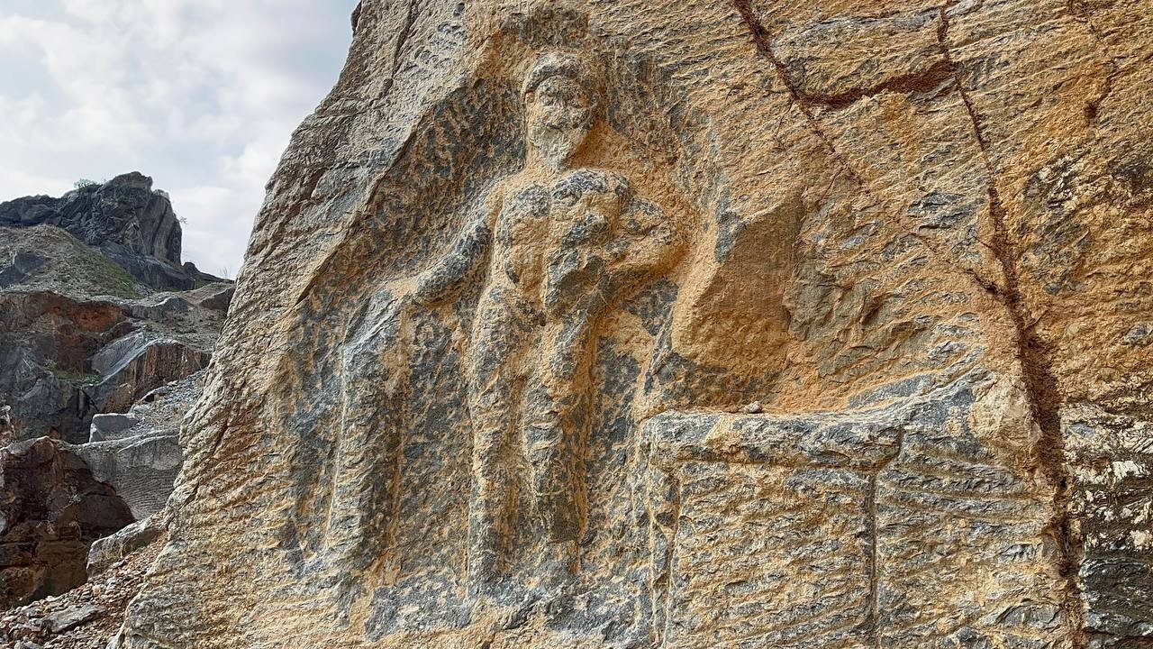 2000 yıllık Herkül ilgi odaği haline geldi