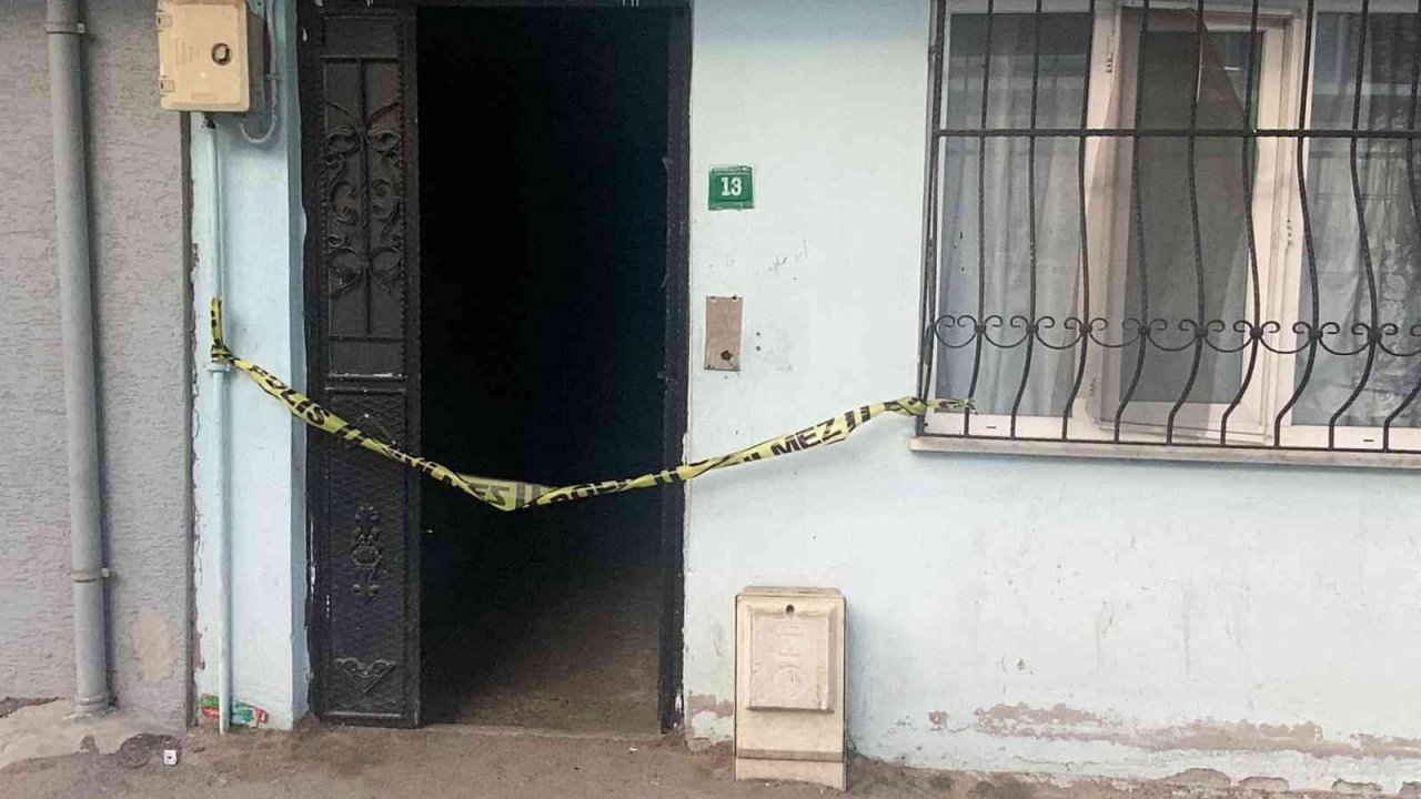 Çocukların sesine kızdı, komşusuna kurşun yağdırdı...