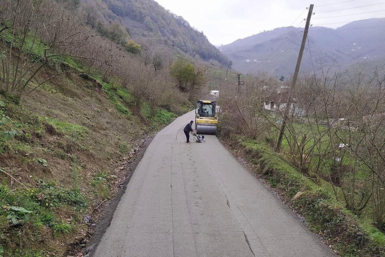 Düzce’de uygulanan beton yol örnek oluyor