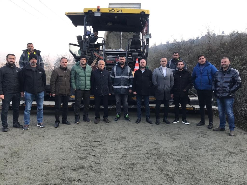 Düzce’de uygulanan beton yol örnek oluyor