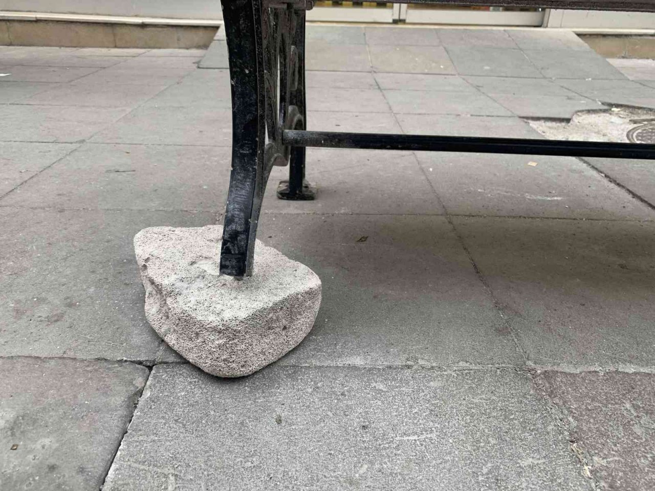 Esnaftan kırık banka taşlı çözüm