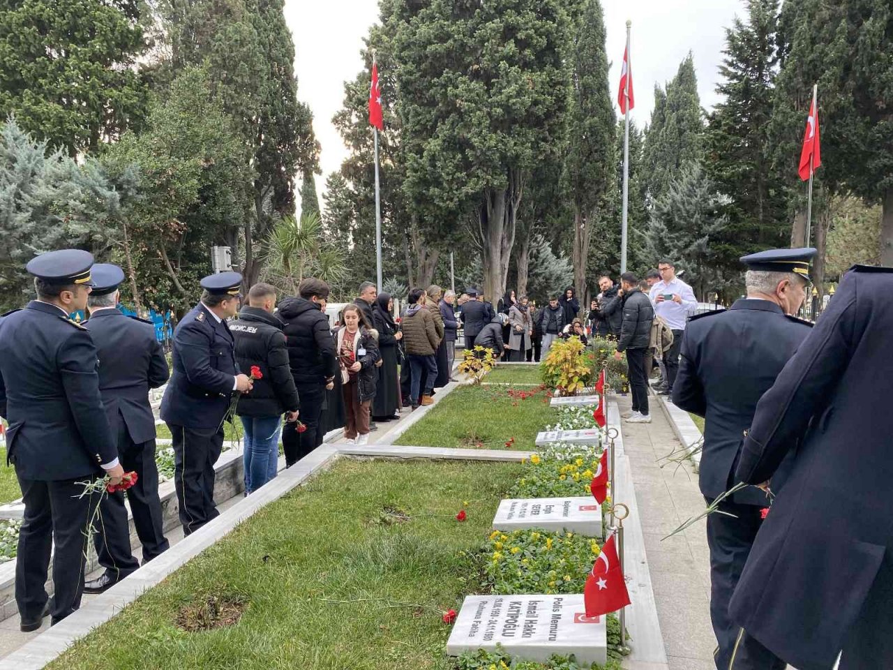 Beşiktaş’taki terör saldırısı şehitleri 6’ncı yılında anıldı