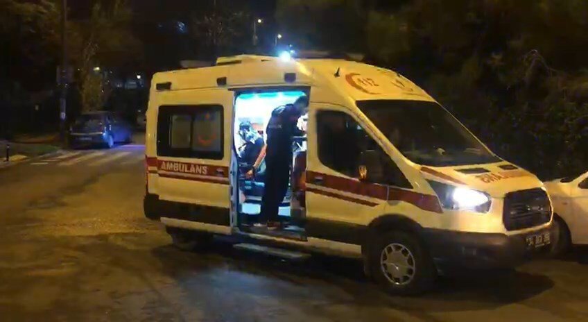 Ataşehir’de iki otomobil çarpıştı: 3 yaralı