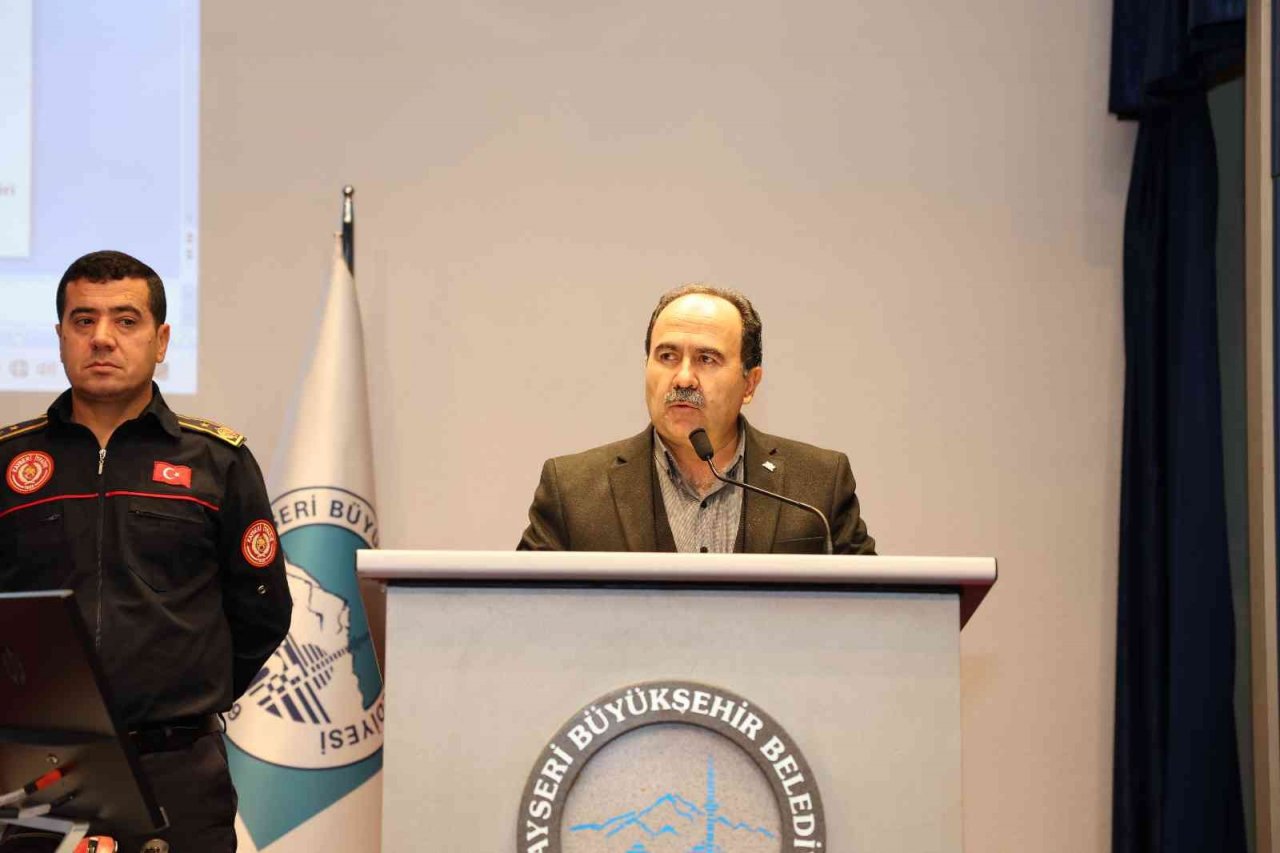 Büyükşehir İtfaiyesi’nden personele hizmet içi eğitim