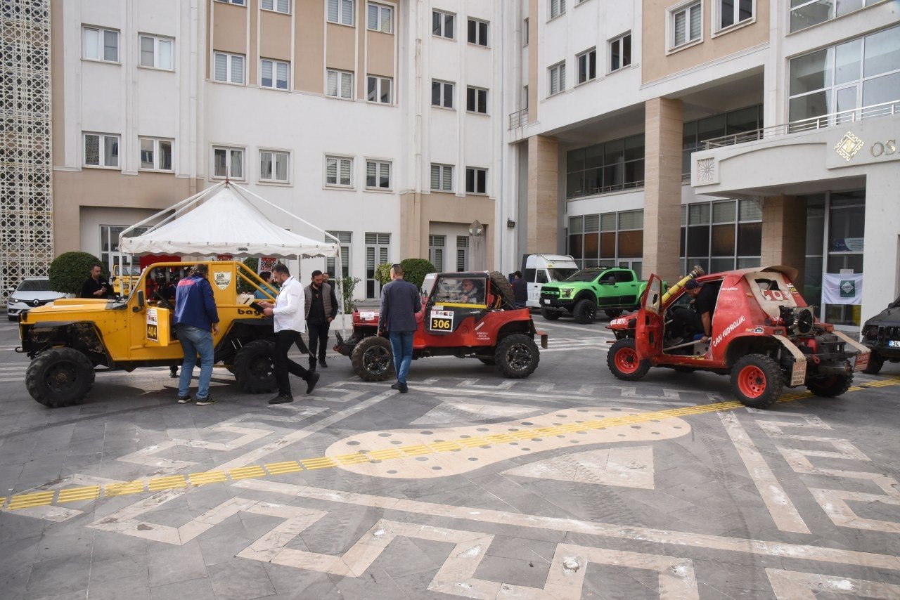 Osmaniye’de arazi araçları Off-Road yarışlarına hazır