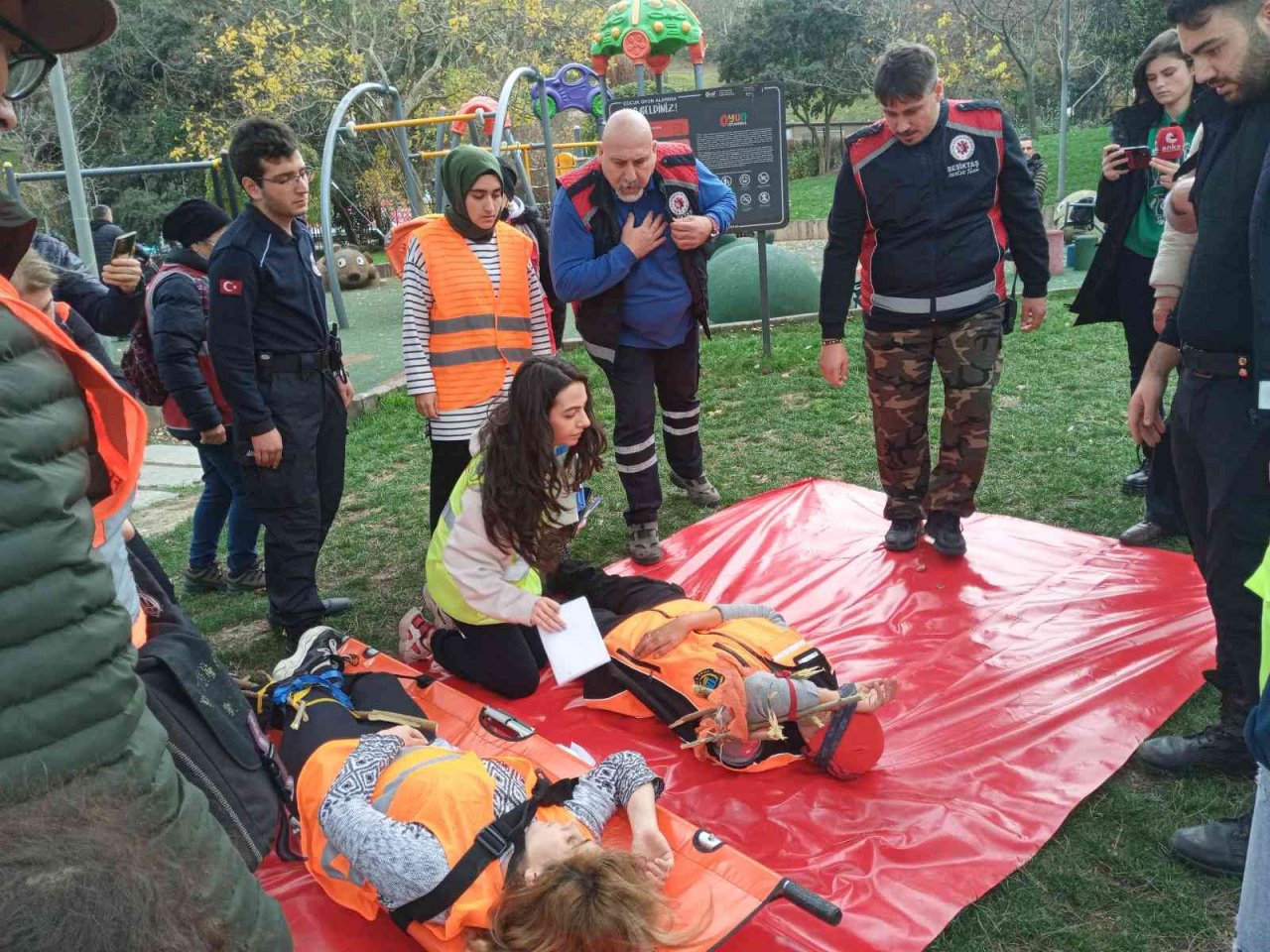 İstanbul’da afet gönüllülerine eğitim verildi