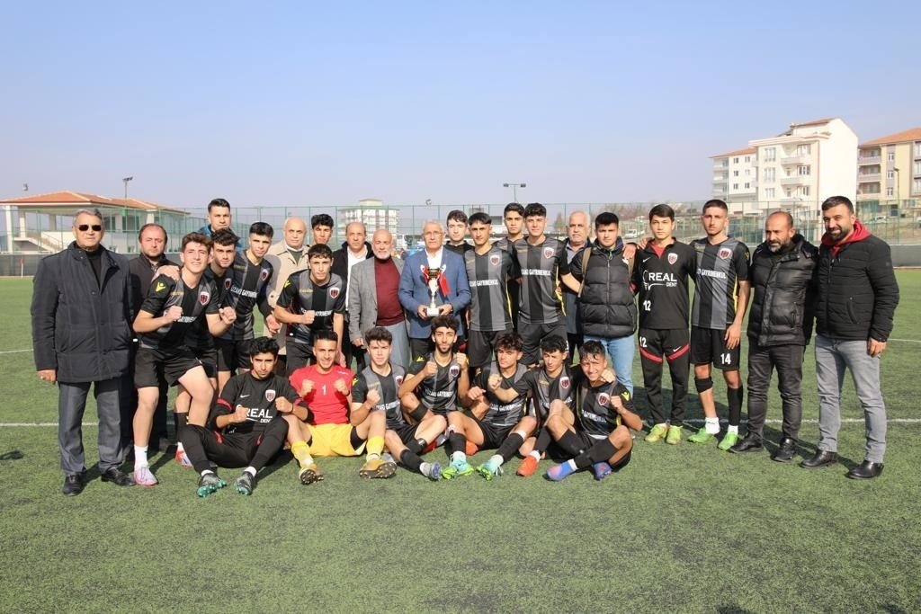 Başkan Güder’den Malatya şampiyonuna tebrik